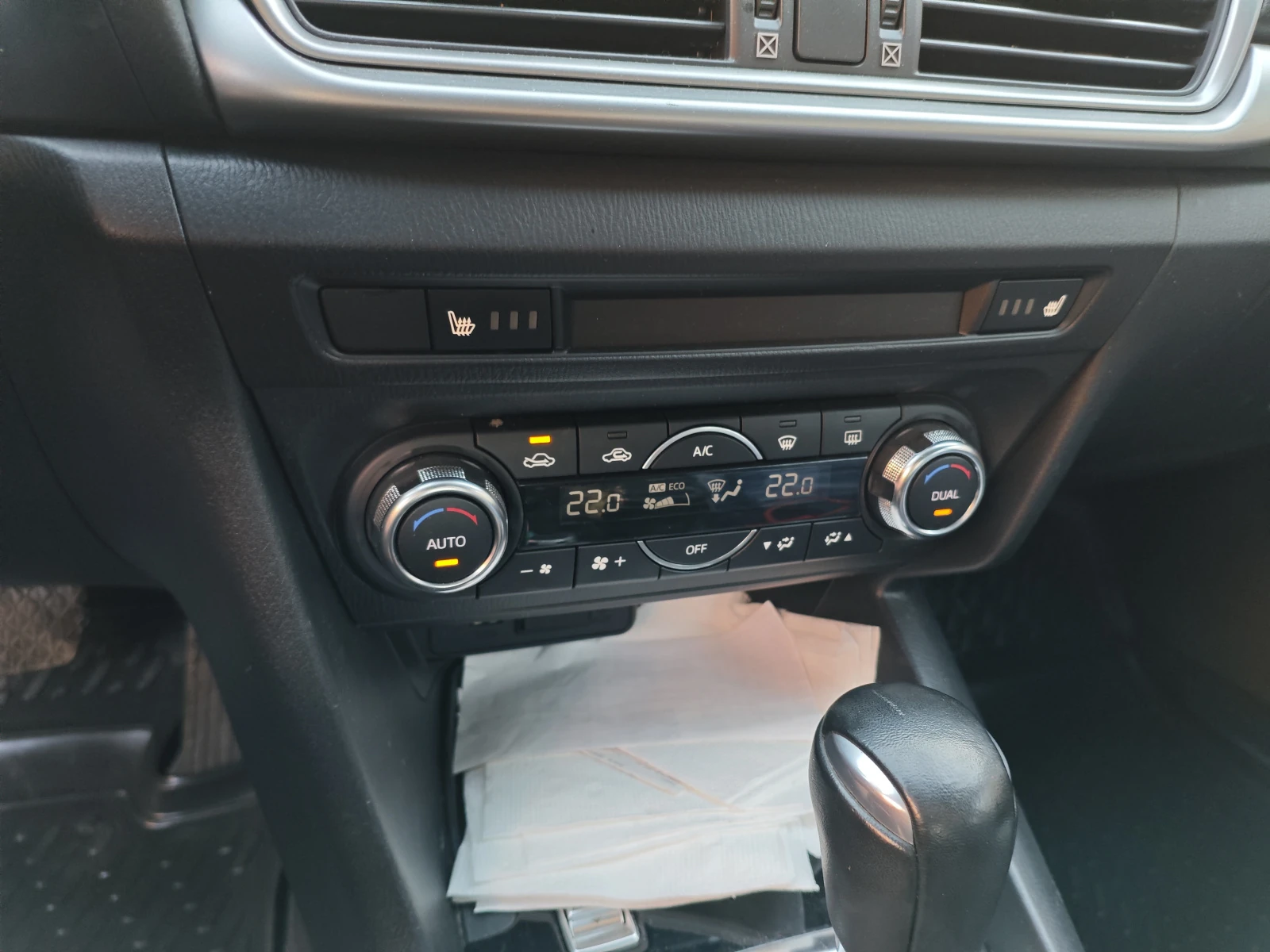 Mazda 3, 2018г, передний привод, автомат