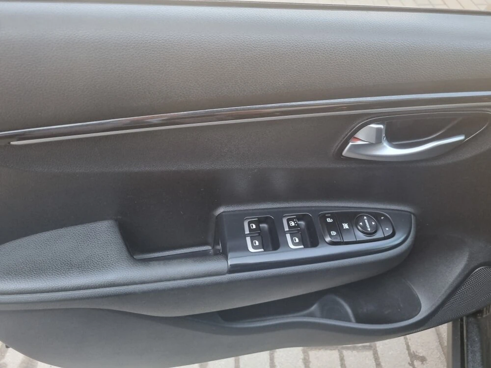 Kia Rio, 2018г, передний привод, автомат