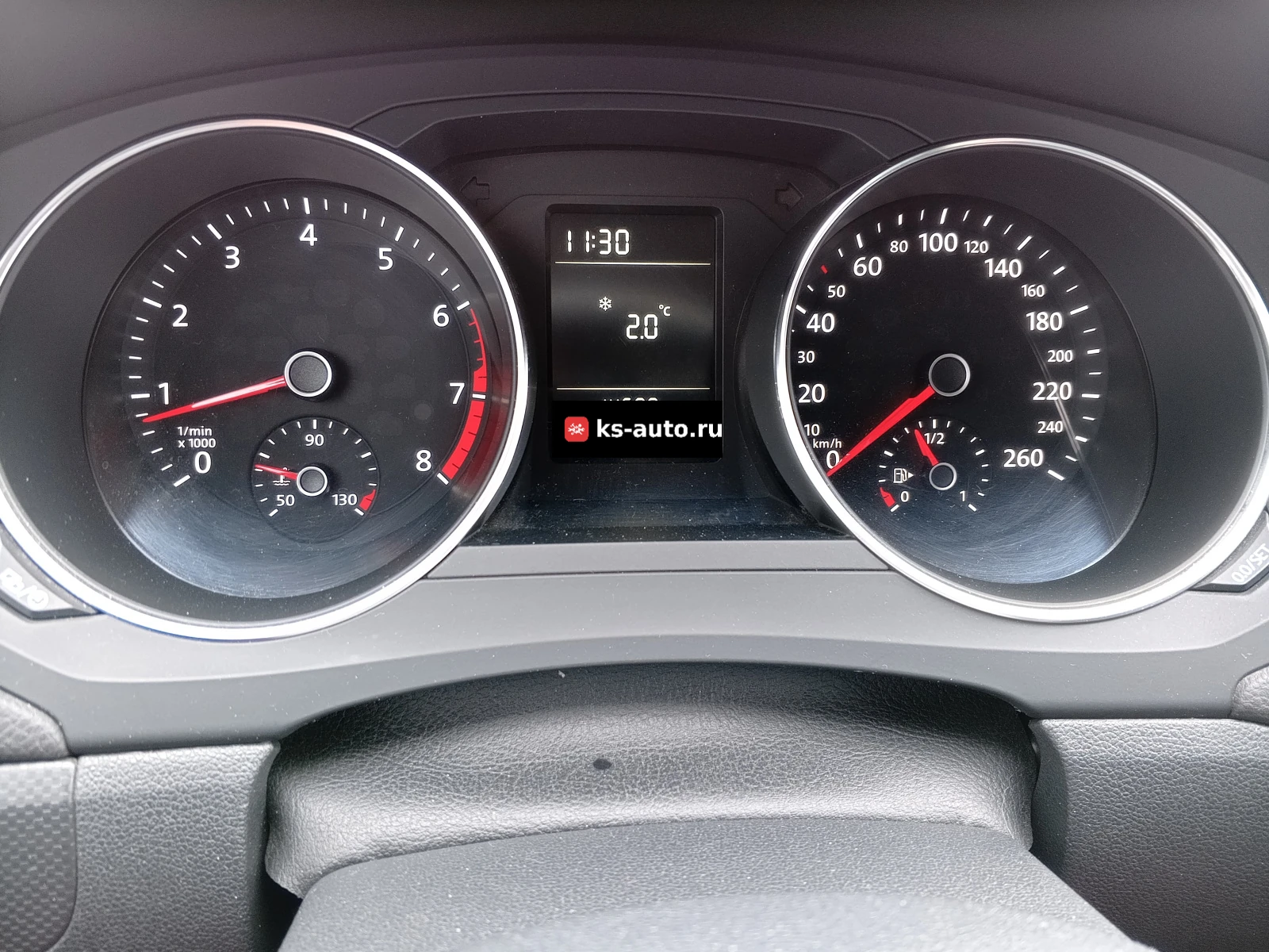 Volkswagen Jetta, 2015г, передний привод, механика