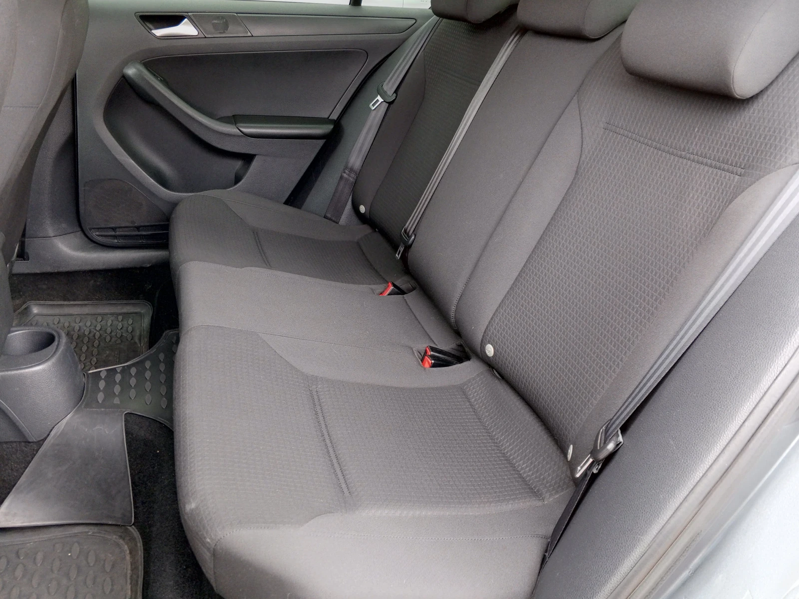 Volkswagen Jetta, 2015г, передний привод, механика