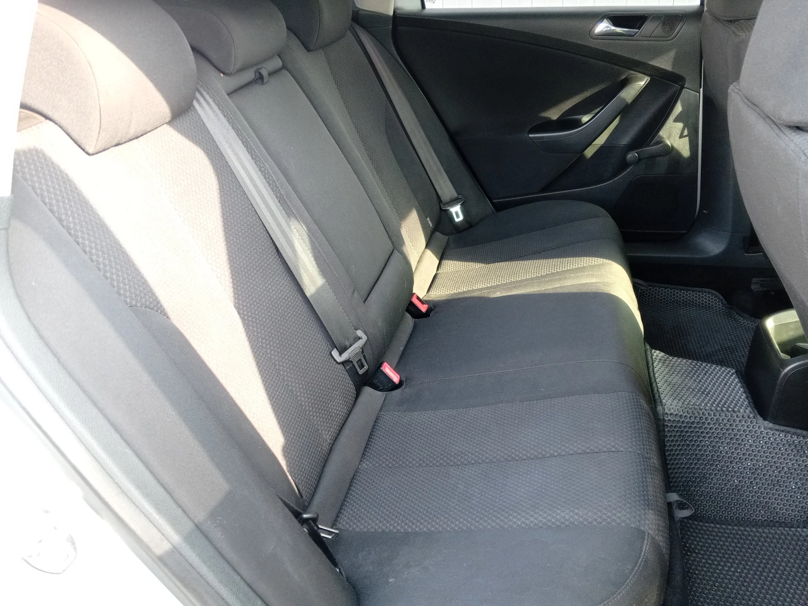 Volkswagen Passat, 2006г, передний привод, механика