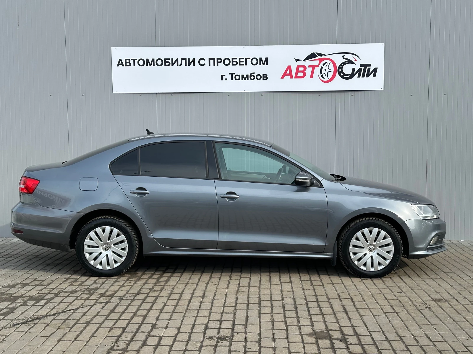 Volkswagen Jetta, 2014г, передний привод, механика