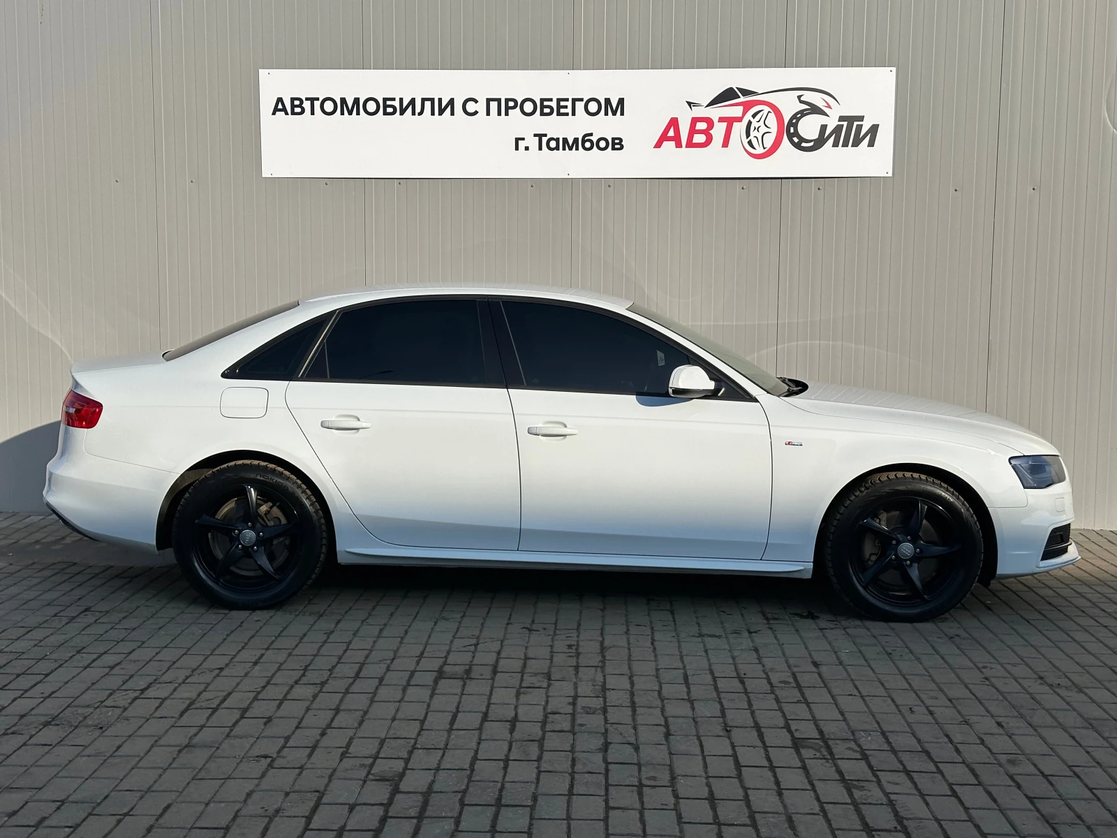Audi A4, 2013г, полный привод, робот