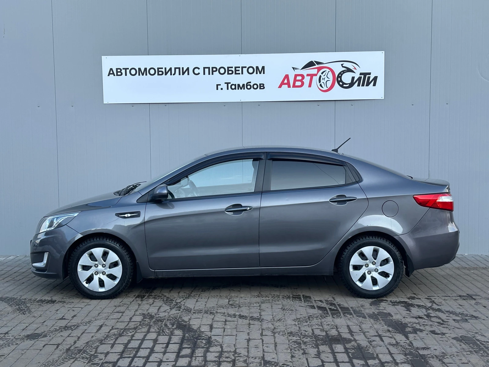 Kia Rio, 2013г, передний привод, автомат