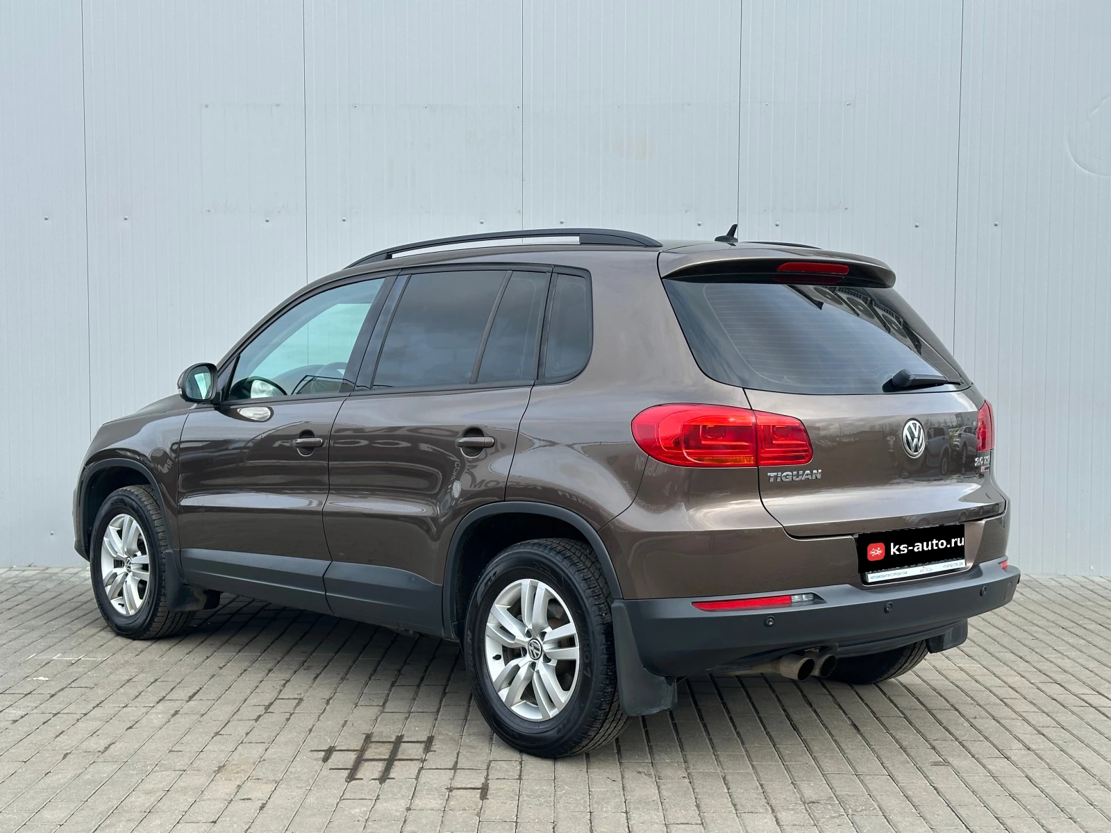 Volkswagen Tiguan, 2015г, полный привод, автомат