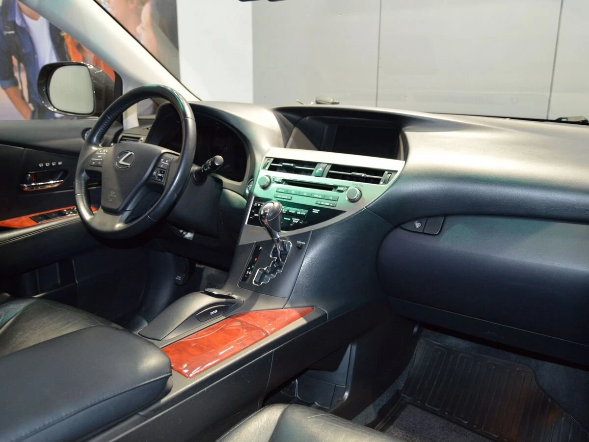 Lexus RX, 2010г, полный привод, автомат