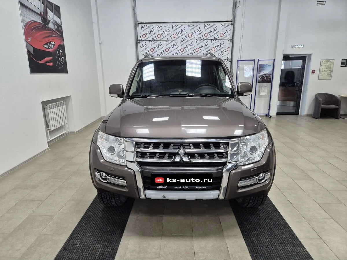 Mitsubishi Pajero, 2015г, полный привод, автомат