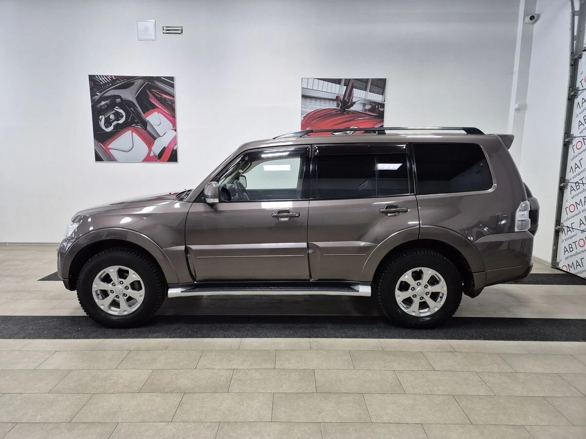 Mitsubishi Pajero, 2015г, полный привод, автомат