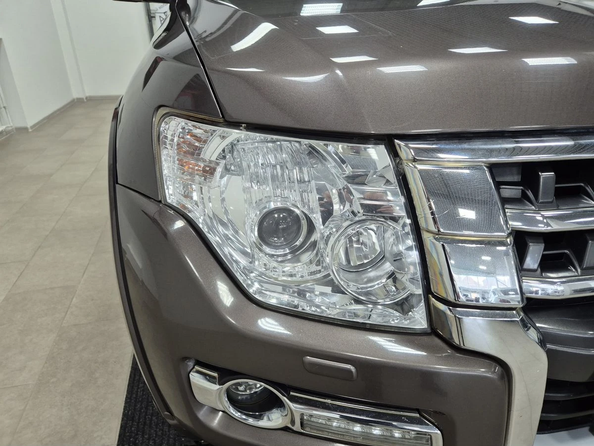 Mitsubishi Pajero, 2015г, полный привод, автомат