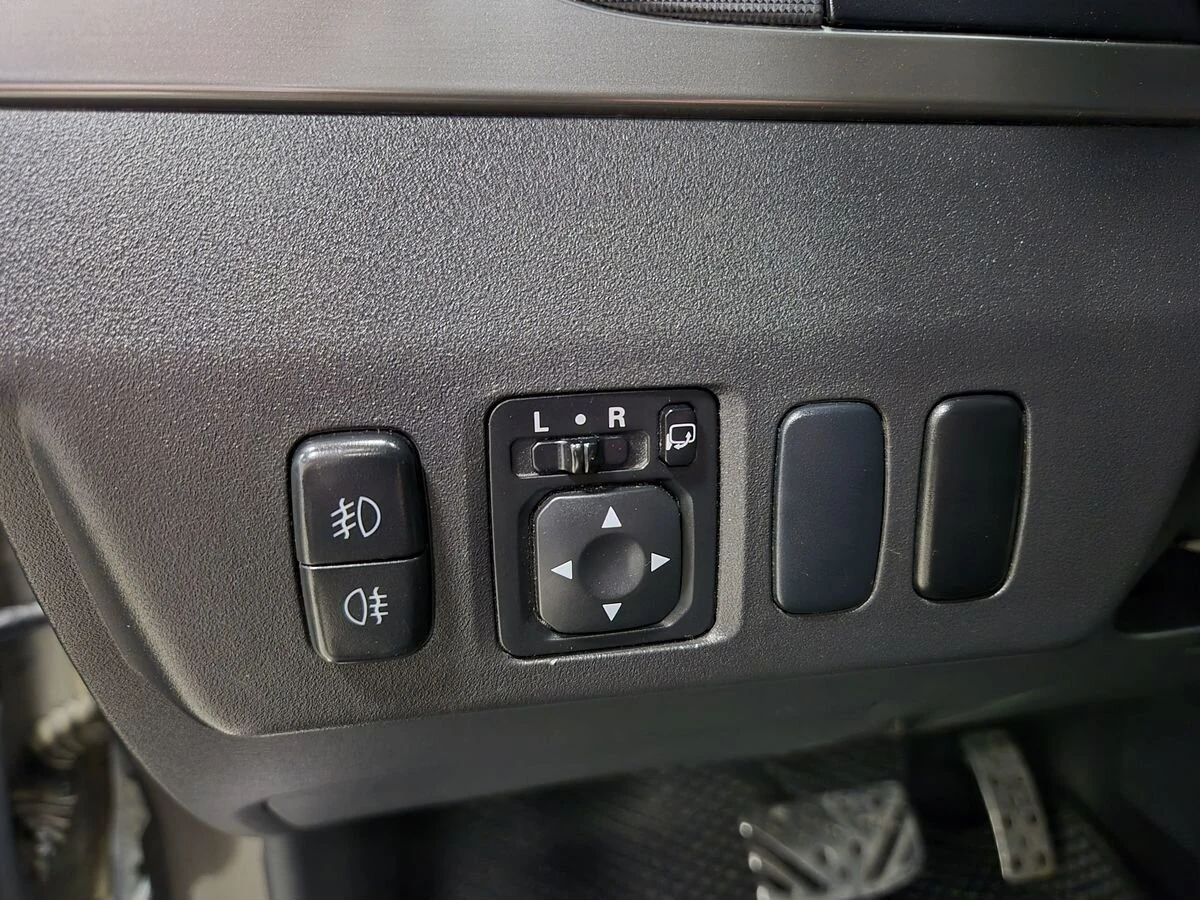 Mitsubishi Pajero, 2015г, полный привод, автомат