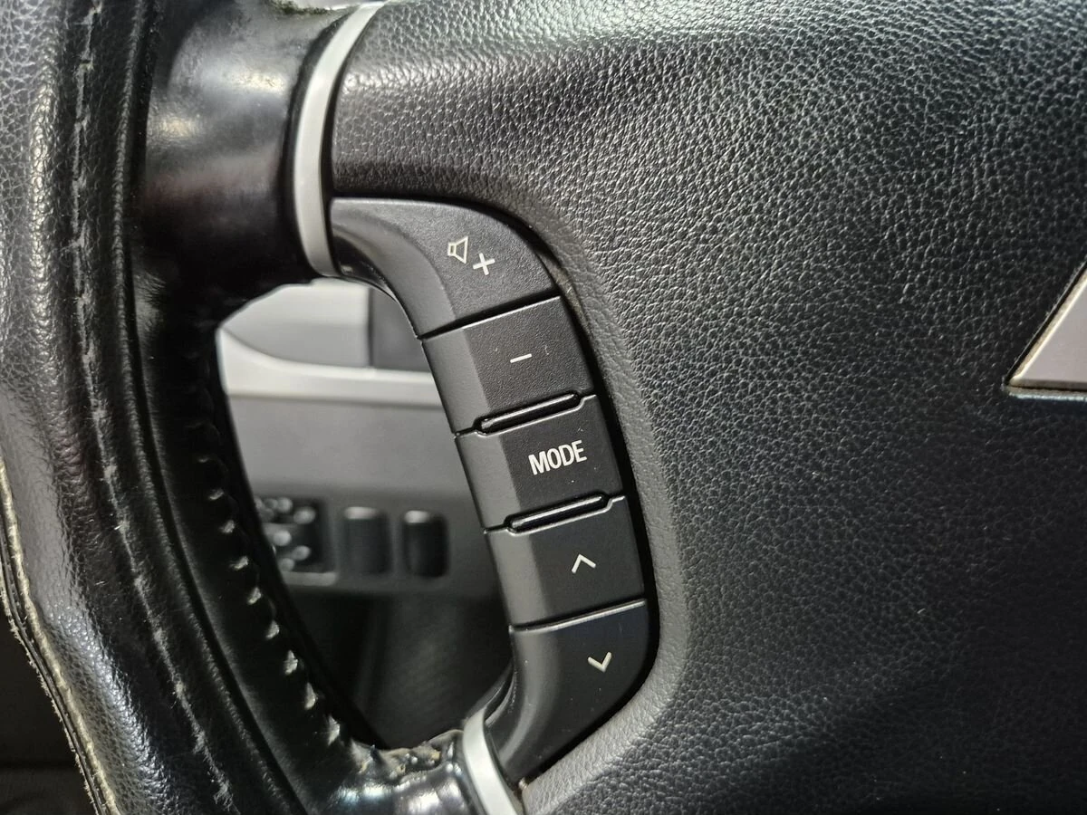 Mitsubishi Pajero, 2015г, полный привод, автомат