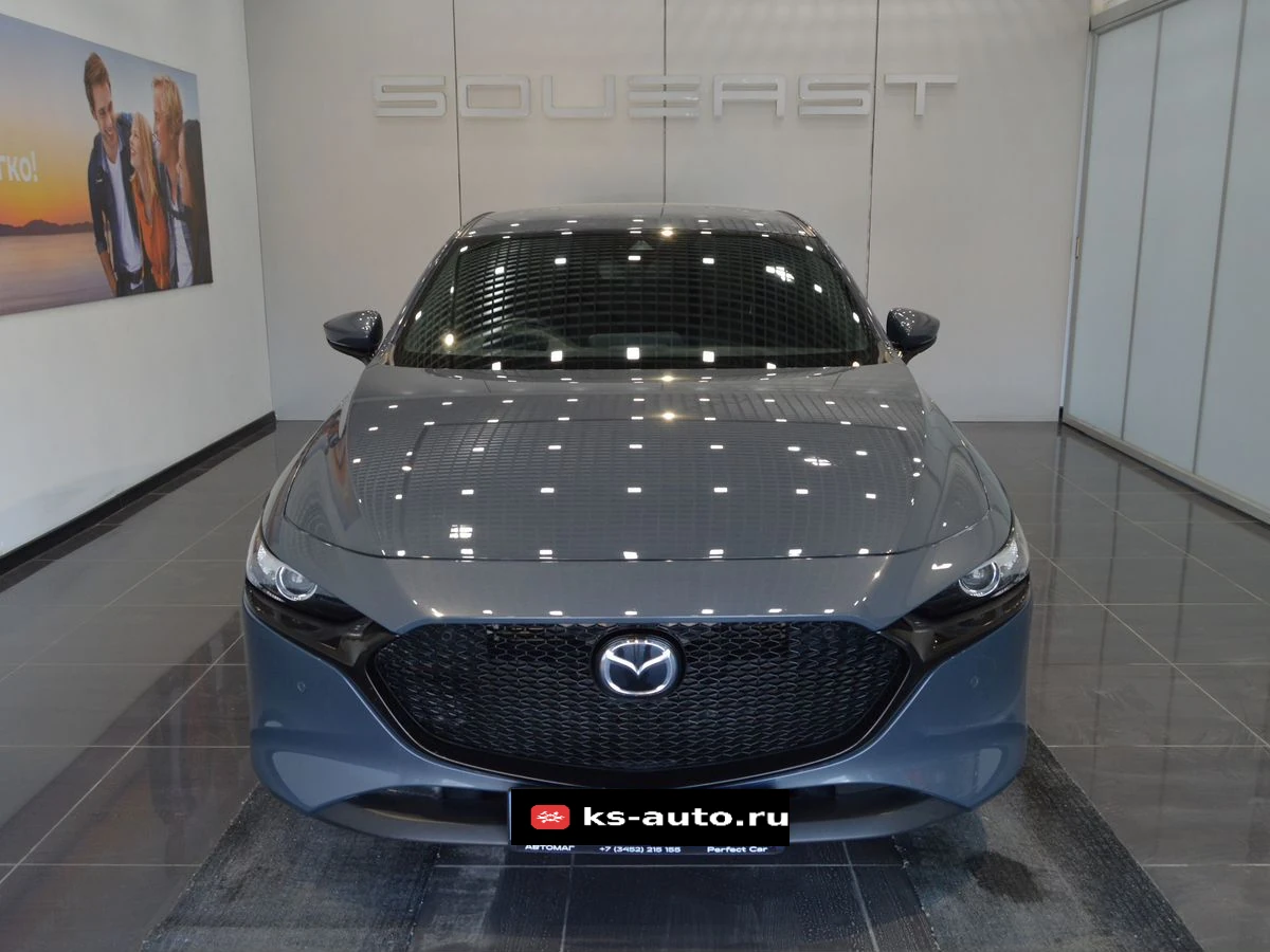 Mazda 3, 2019г, передний привод, автомат