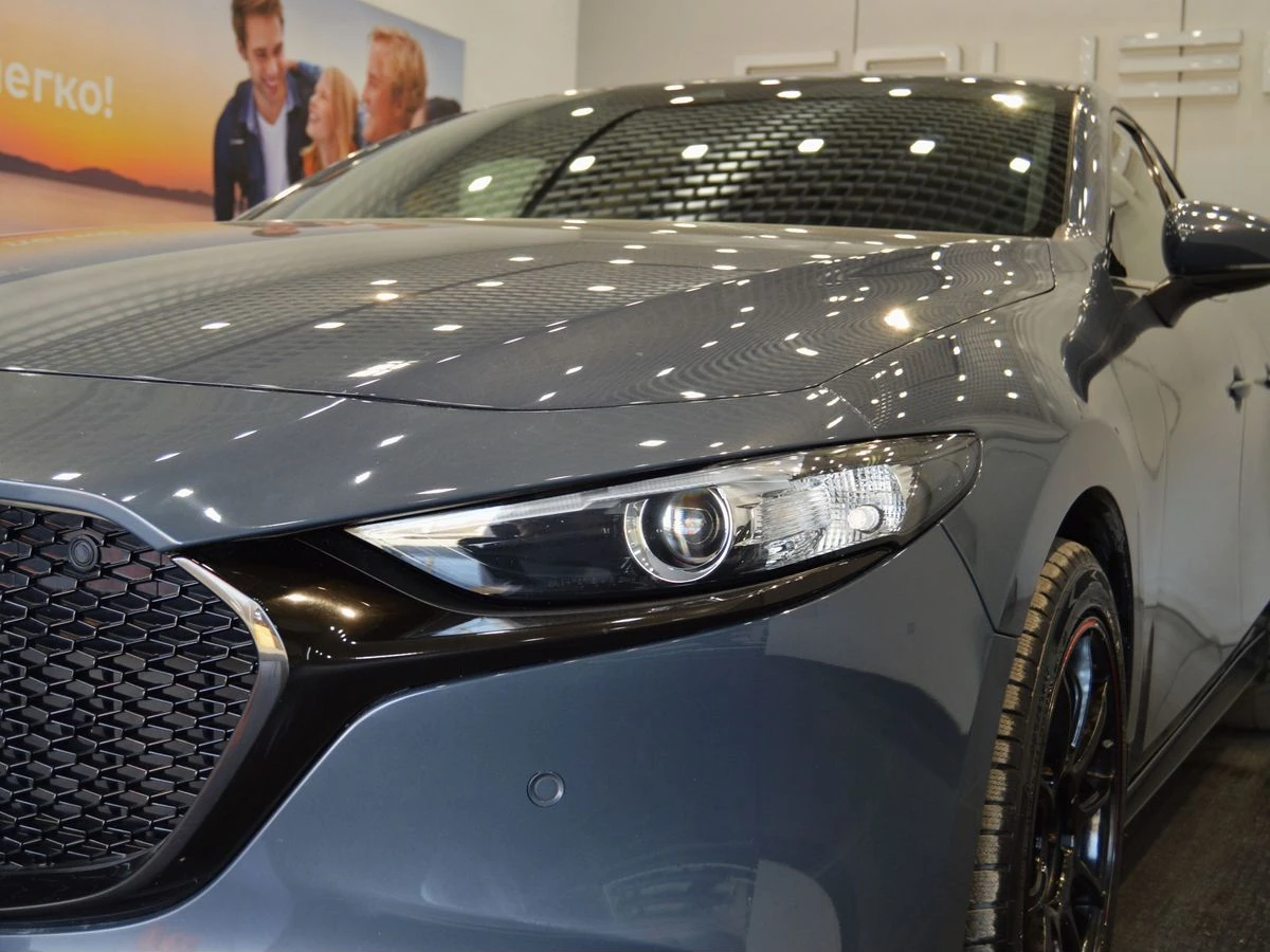 Mazda 3, 2019г, передний привод, автомат