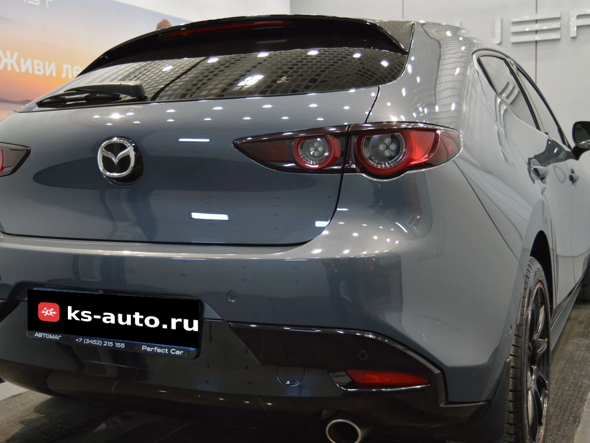 Mazda 3, 2019г, передний привод, автомат