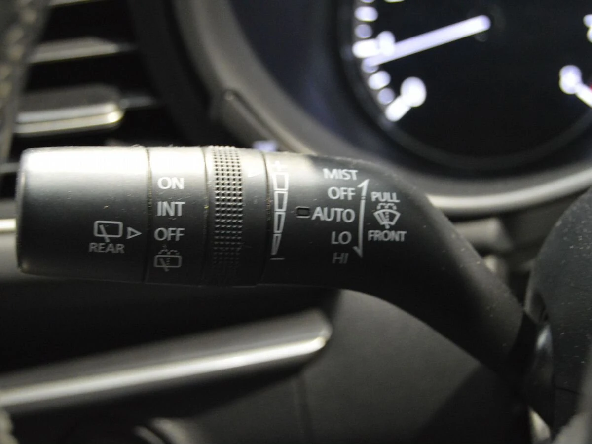 Mazda 3, 2019г, передний привод, автомат