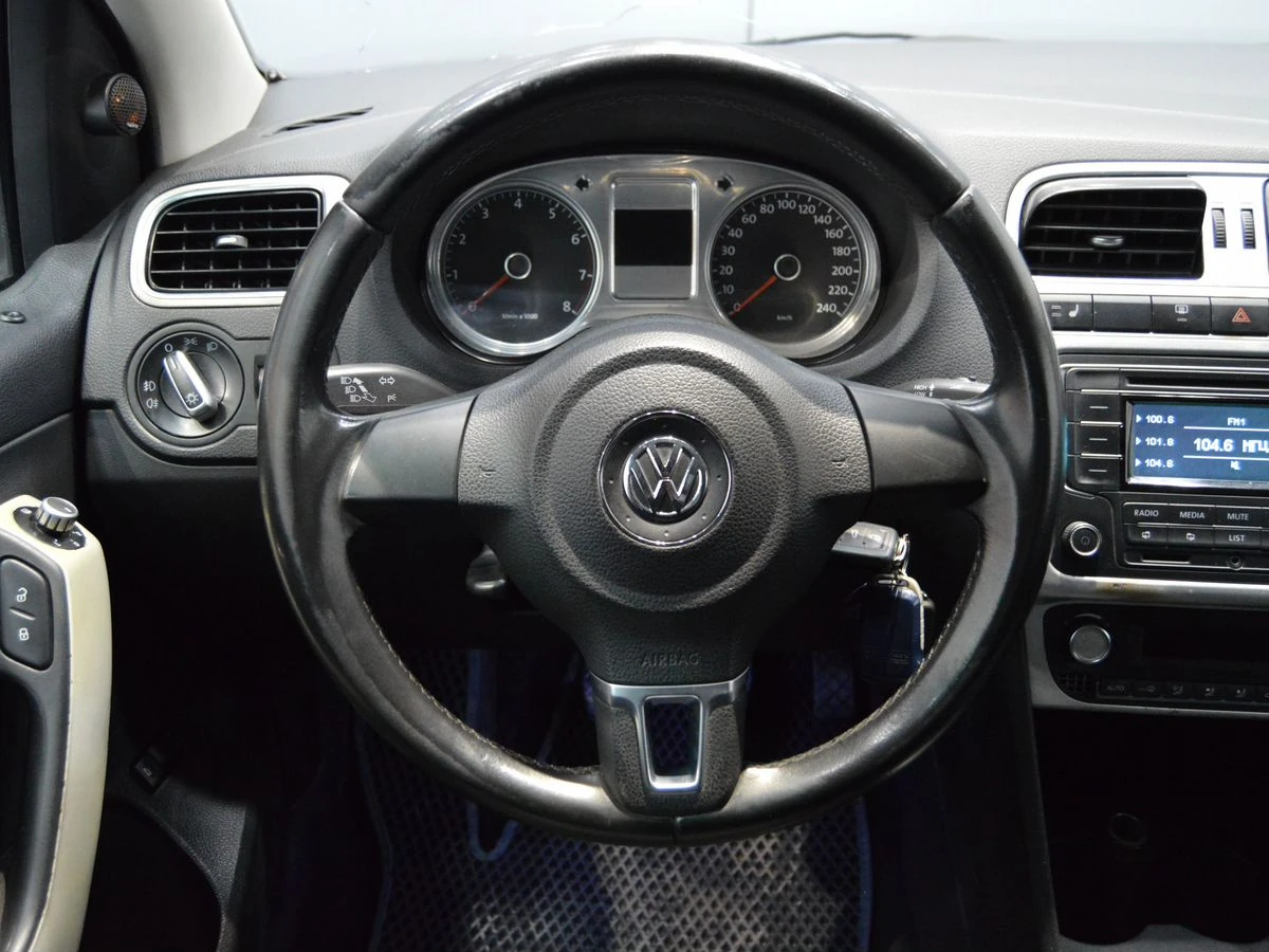 Volkswagen Polo, 2013г, передний привод, механика