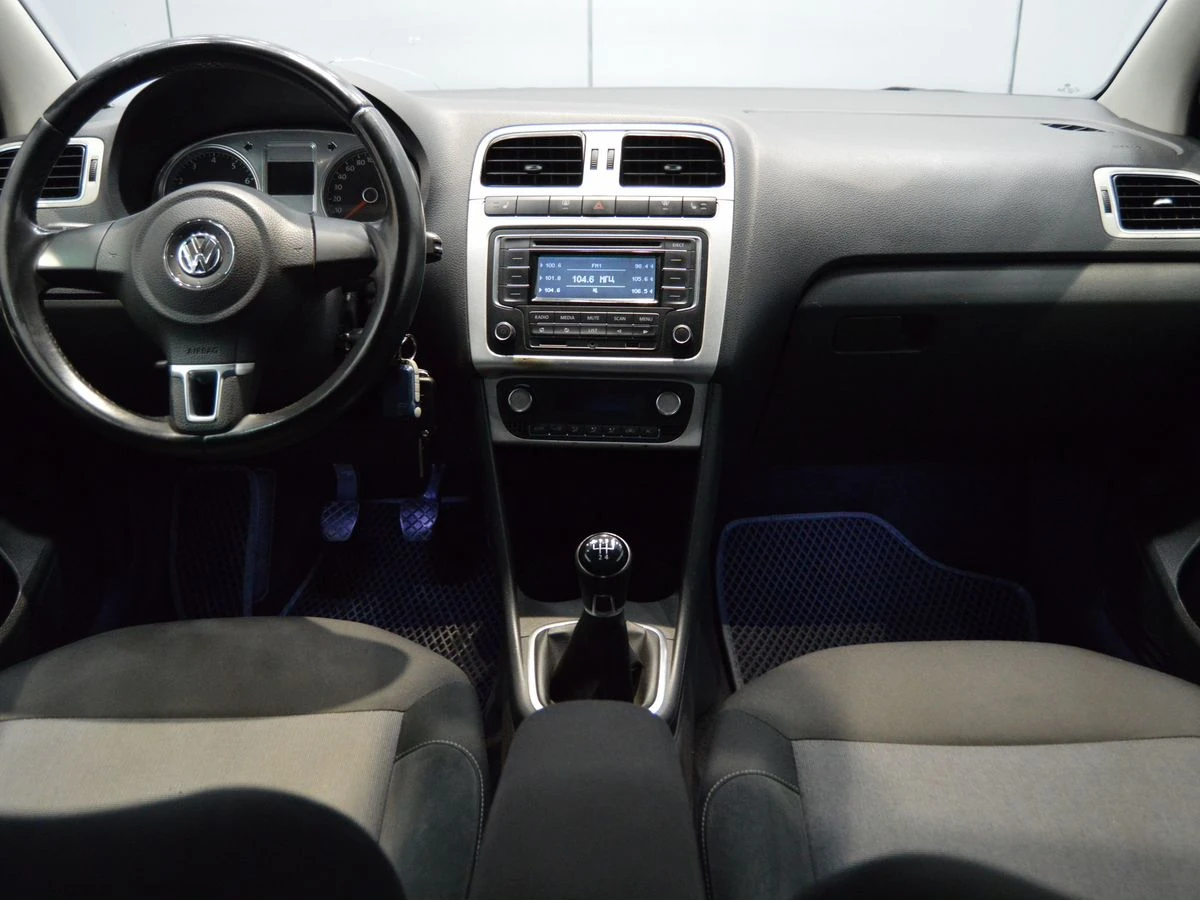 Volkswagen Polo, 2013г, передний привод, механика