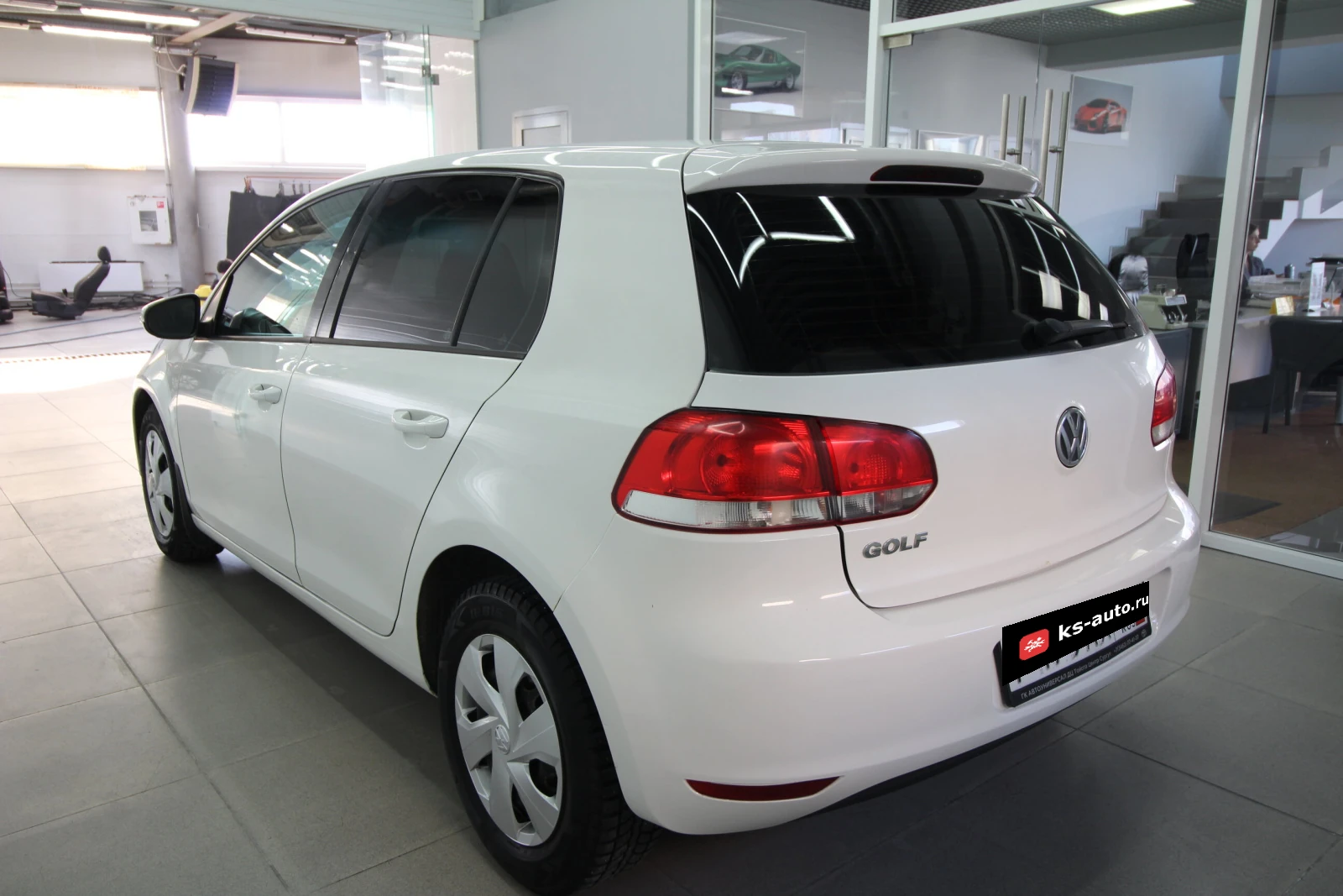 Volkswagen Golf, 2010г, передний привод, механика