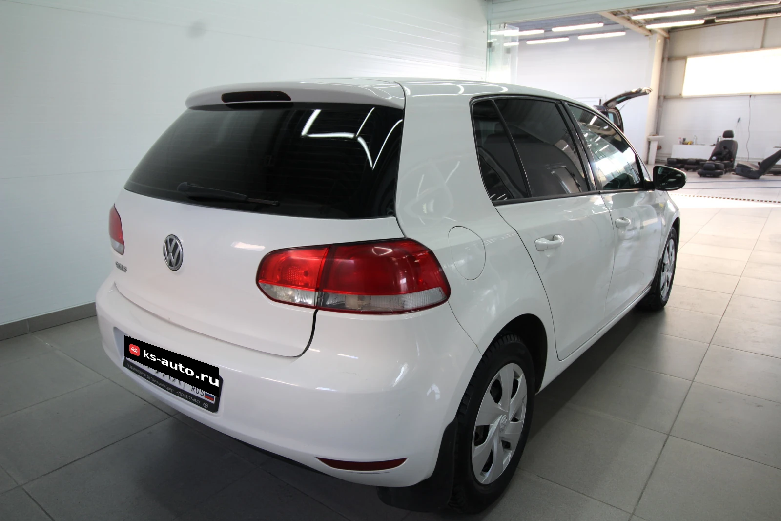 Volkswagen Golf, 2010г, передний привод, механика