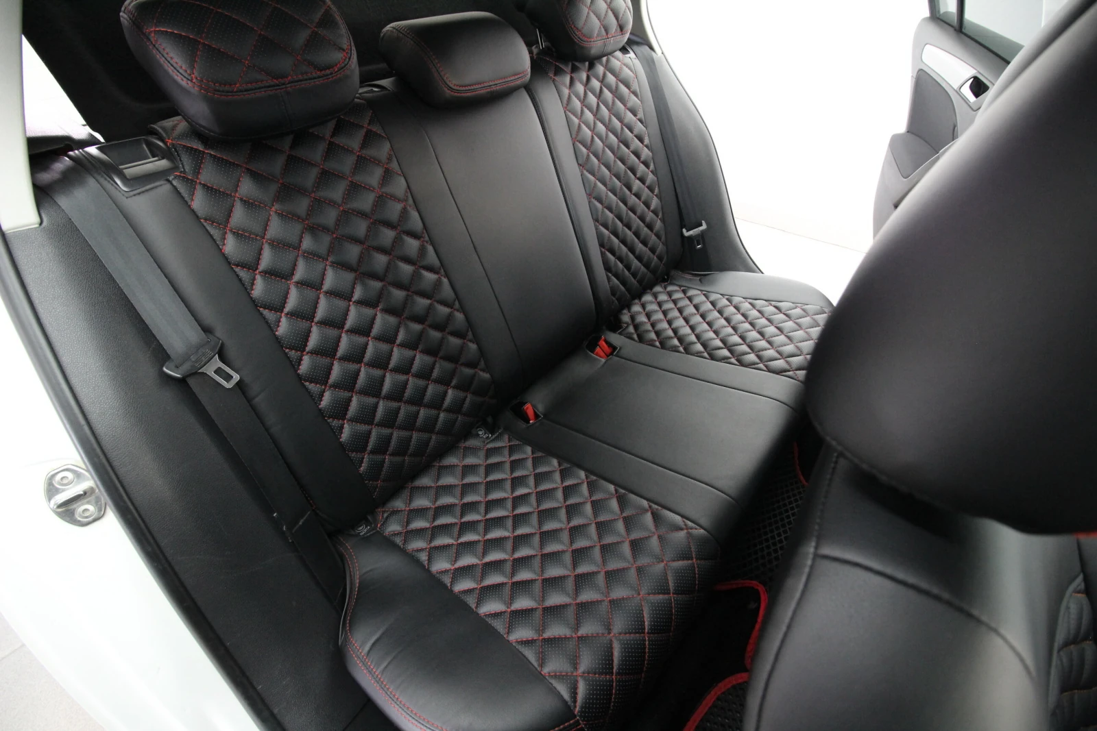 Volkswagen Golf, 2010г, передний привод, механика