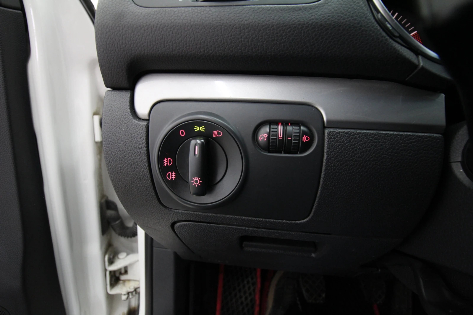 Volkswagen Golf, 2010г, передний привод, механика