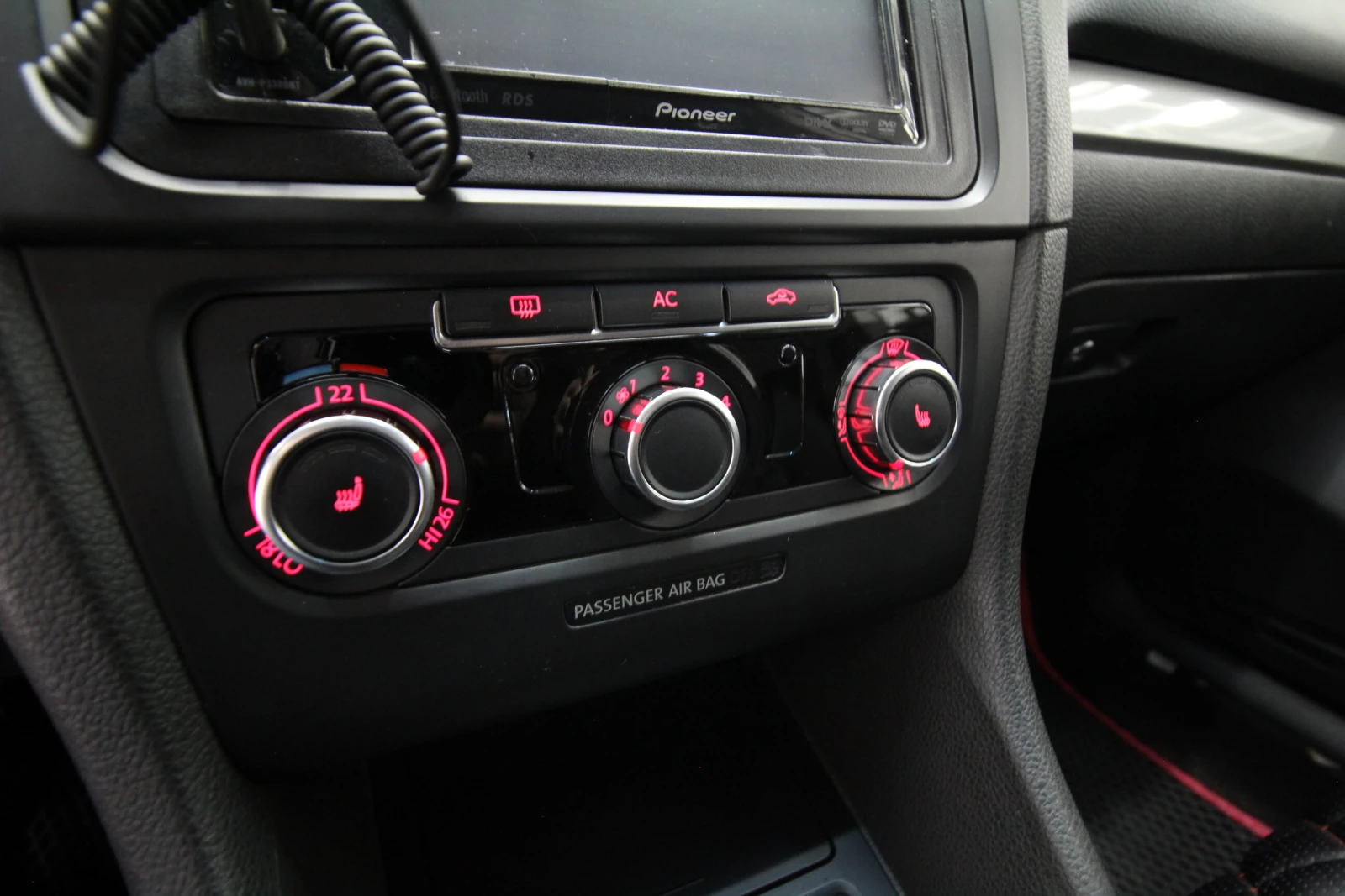 Volkswagen Golf, 2010г, передний привод, механика