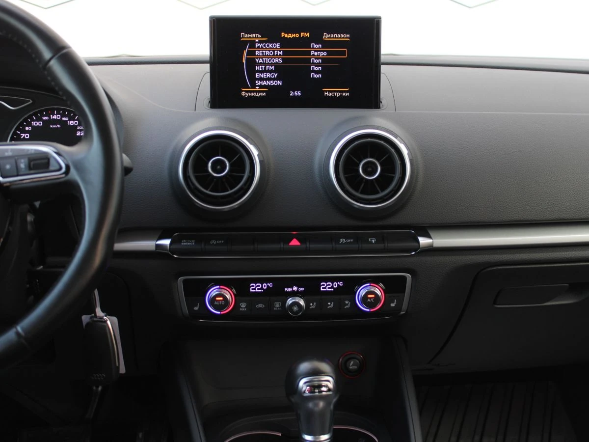 Audi A3, 2016г, передний привод, робот