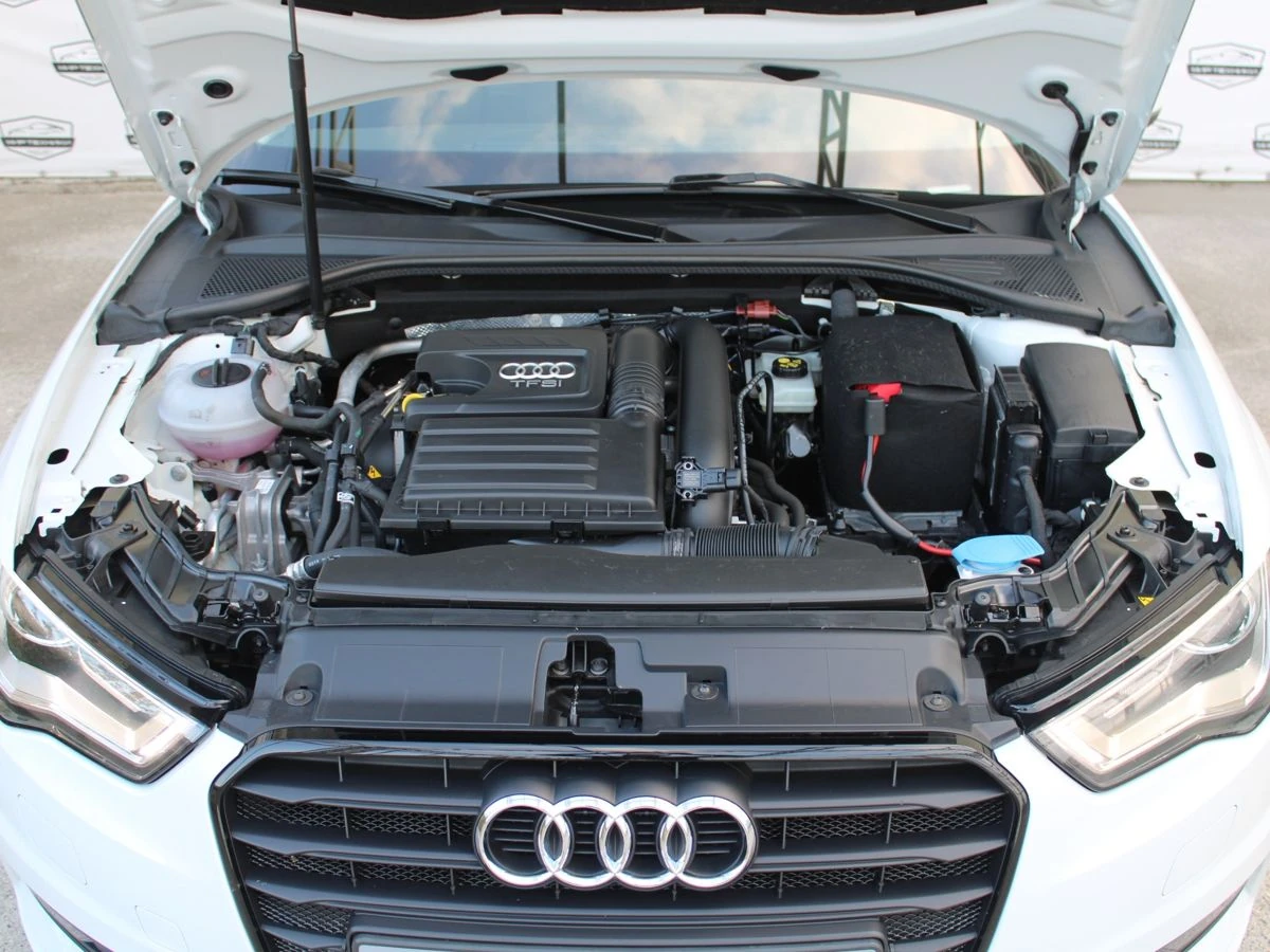 Audi A3, 2016г, передний привод, робот