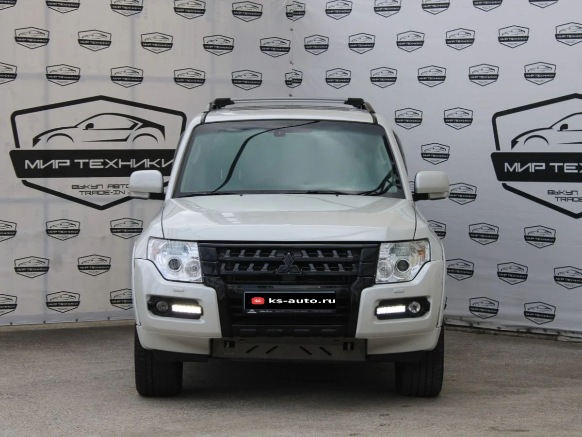 Mitsubishi Pajero, 2015г, полный привод, автомат