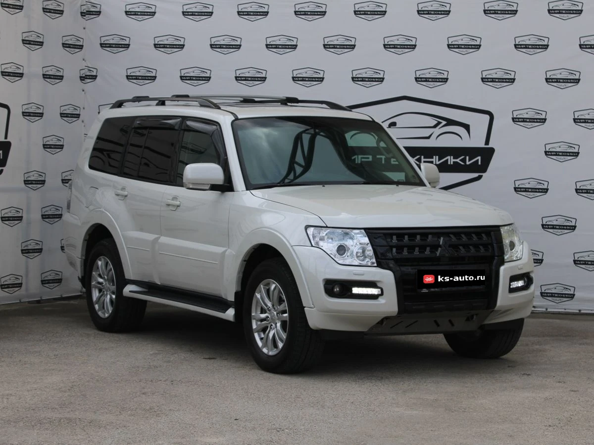 Mitsubishi Pajero, 2015г, полный привод, автомат