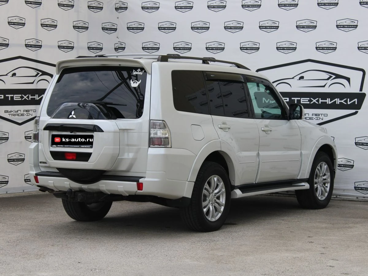 Mitsubishi Pajero, 2015г, полный привод, автомат