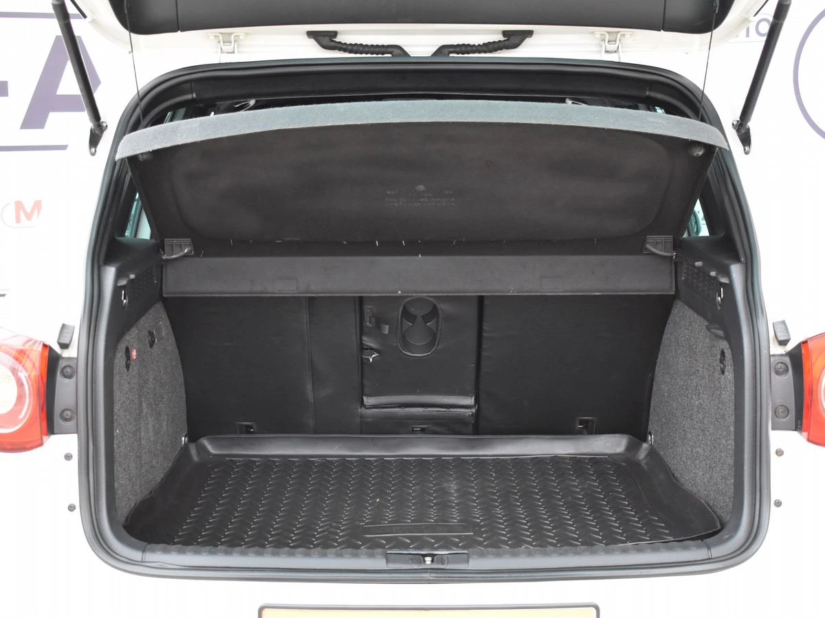 Volkswagen Tiguan, 2008г, полный привод, автомат