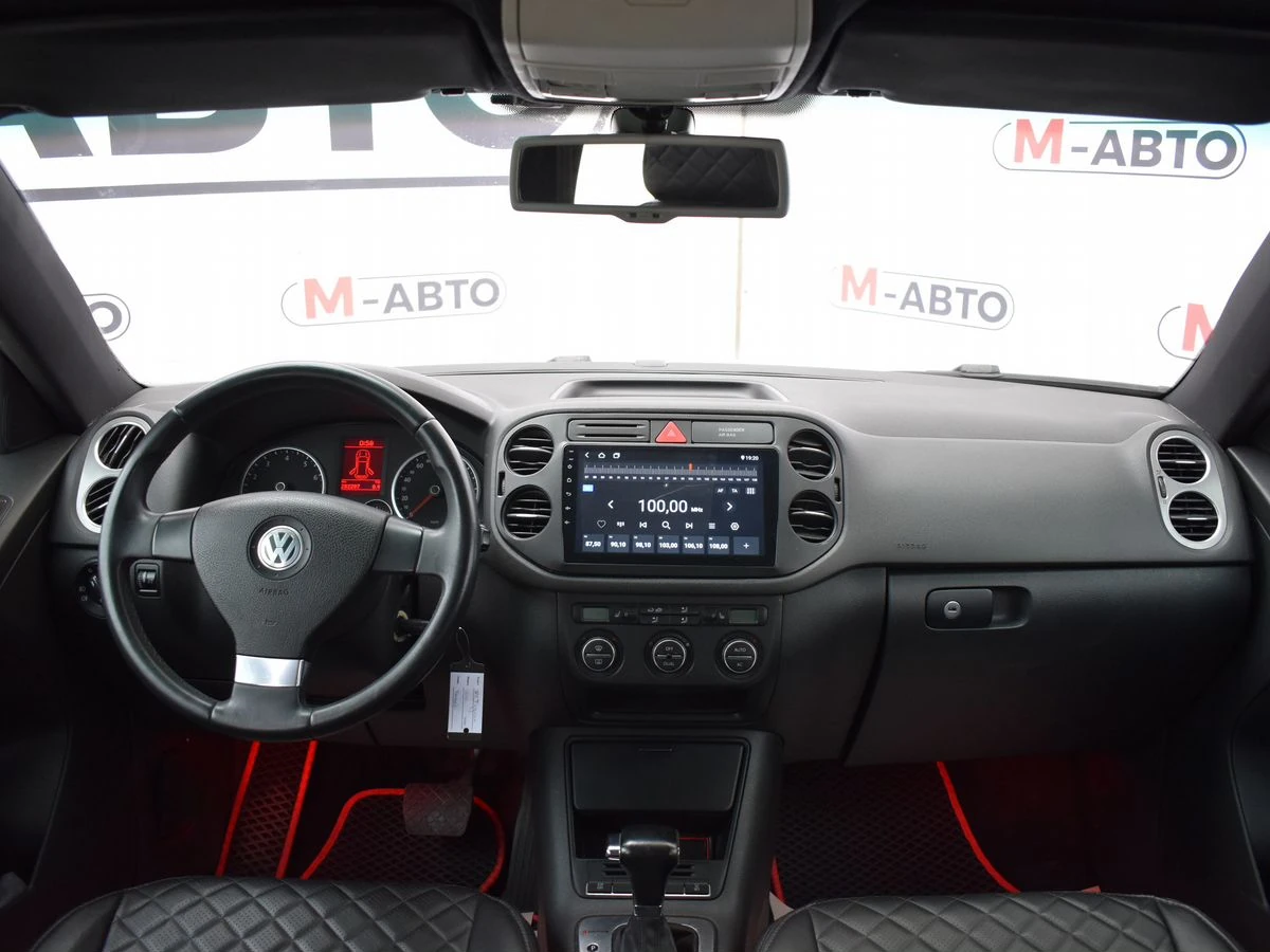 Volkswagen Tiguan, 2008г, полный привод, автомат