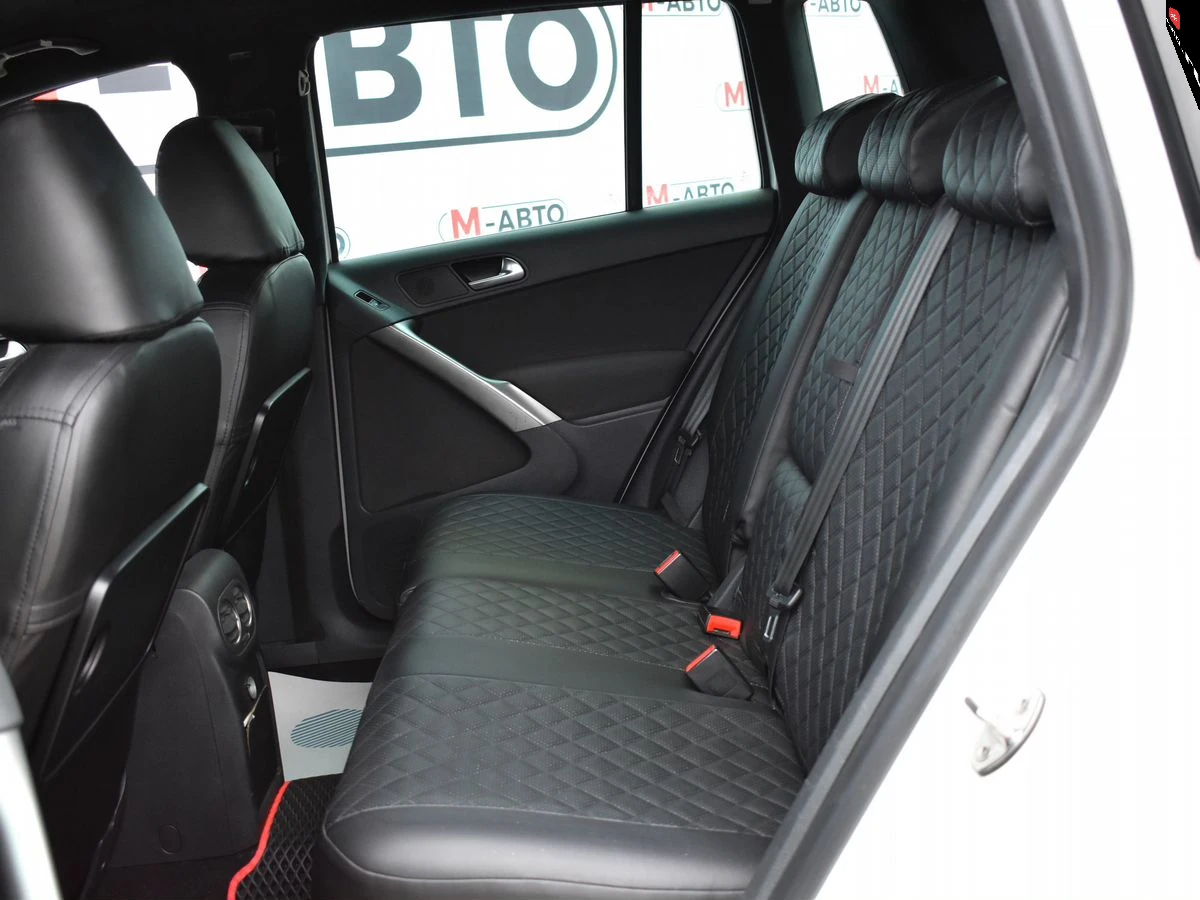 Volkswagen Tiguan, 2008г, полный привод, автомат