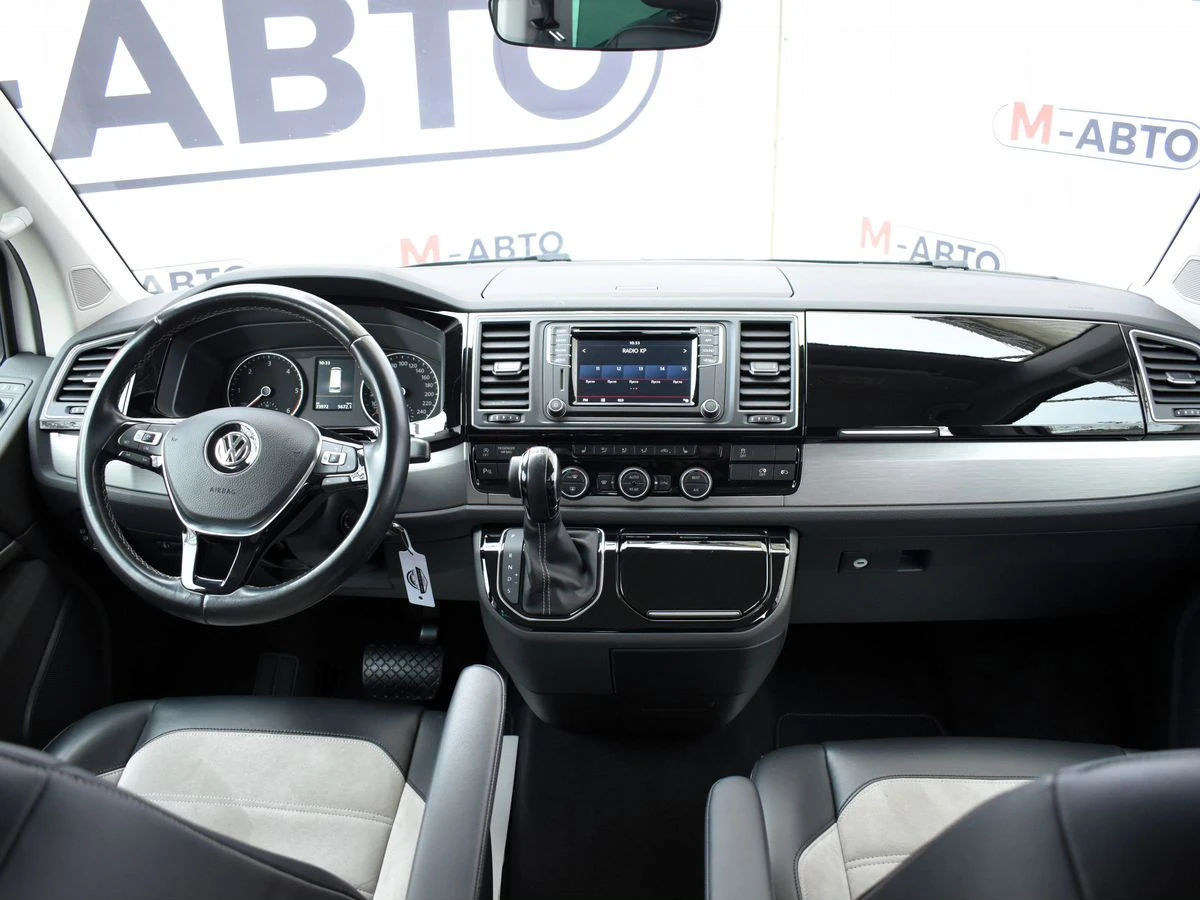 Volkswagen Multivan, 2019г, передний привод, робот