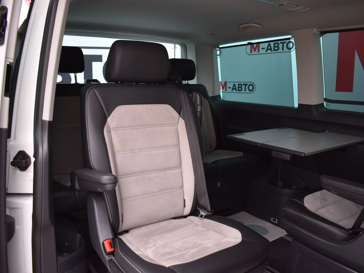 Volkswagen Multivan, 2019г, передний привод, робот