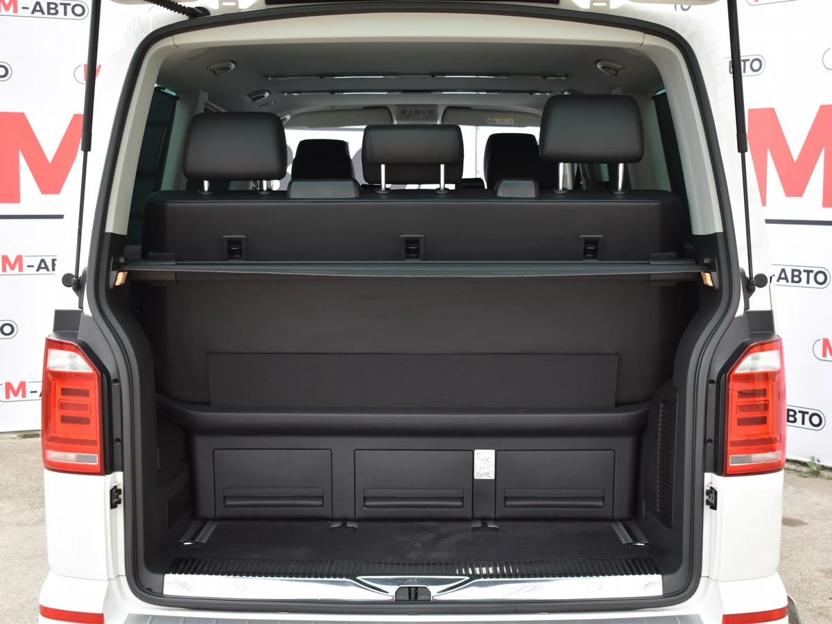 Volkswagen Multivan, 2019г, передний привод, робот