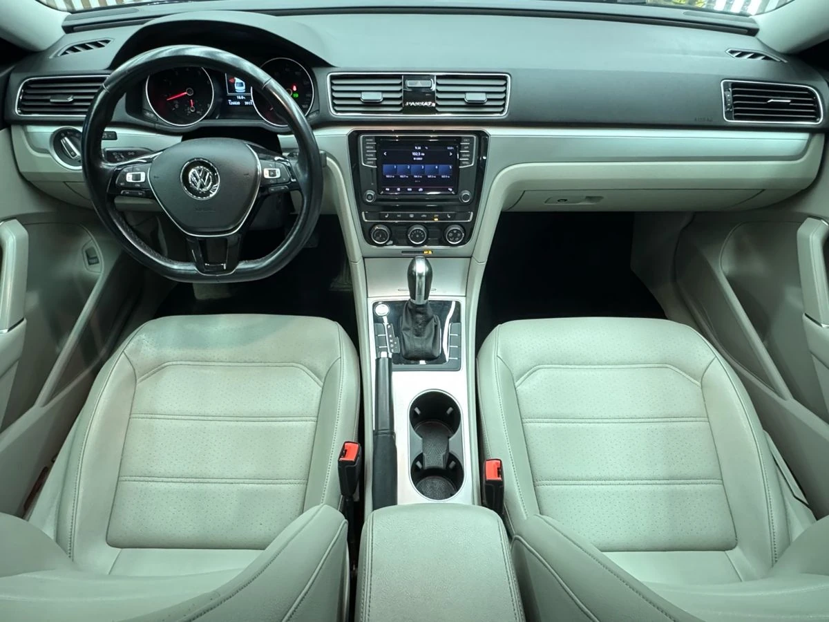 Volkswagen , 2018г., передний привод, автомат