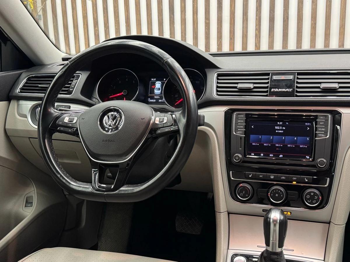 Volkswagen , 2018г., передний привод, автомат