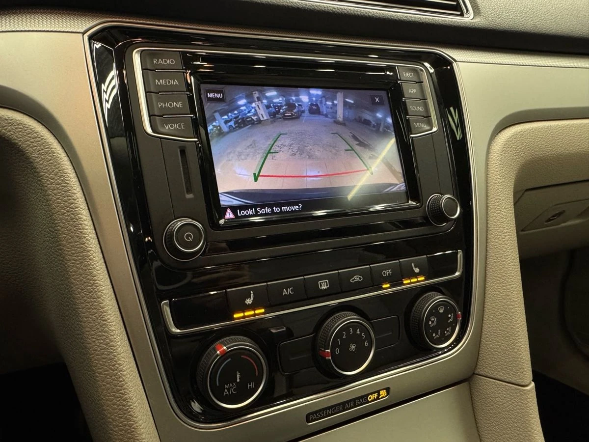 Volkswagen , 2018г., передний привод, автомат