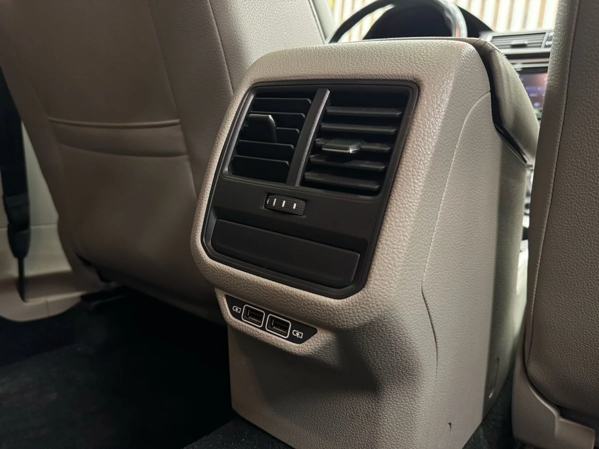 Volkswagen , 2018г., передний привод, автомат