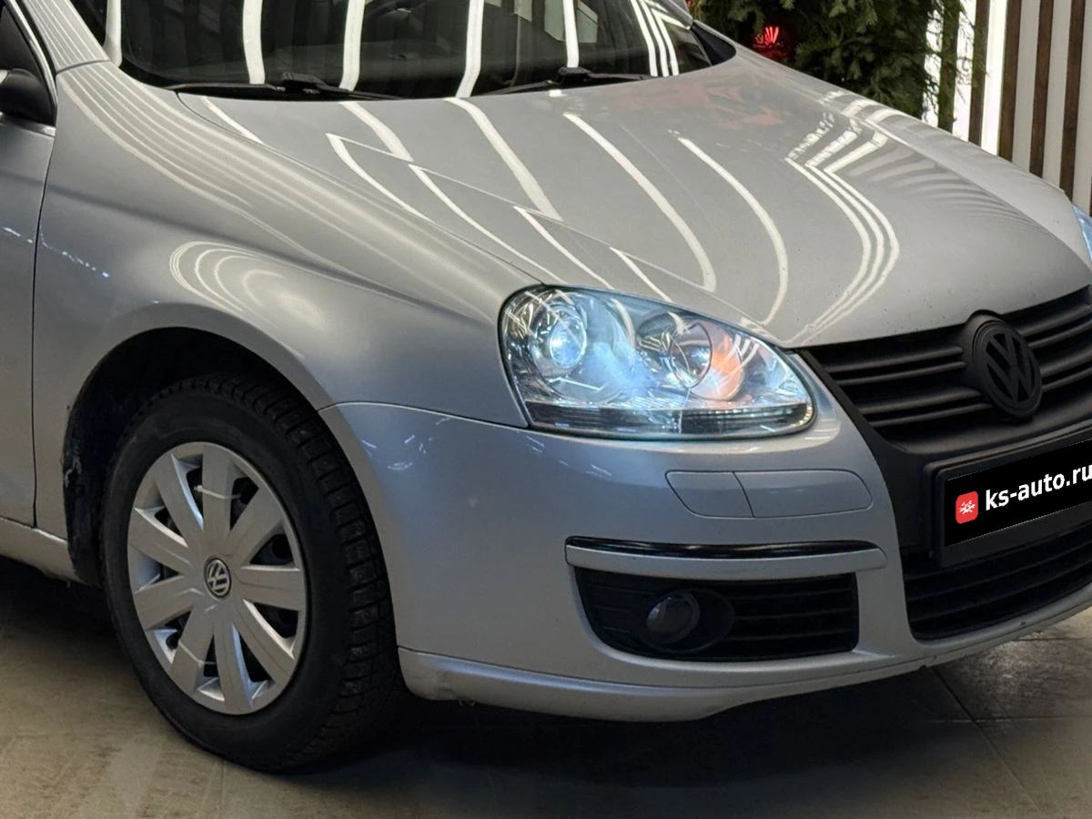 Volkswagen Jetta, 2008г, передний привод, автомат