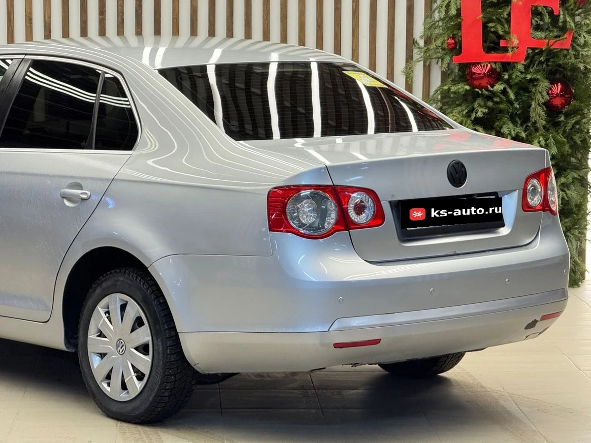 Volkswagen Jetta, 2008г, передний привод, автомат