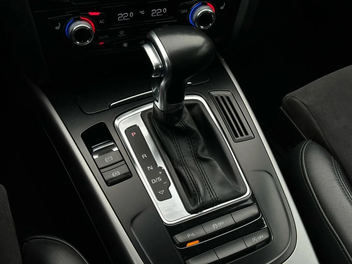 Audi A4, 2012г, передний привод, вариатор