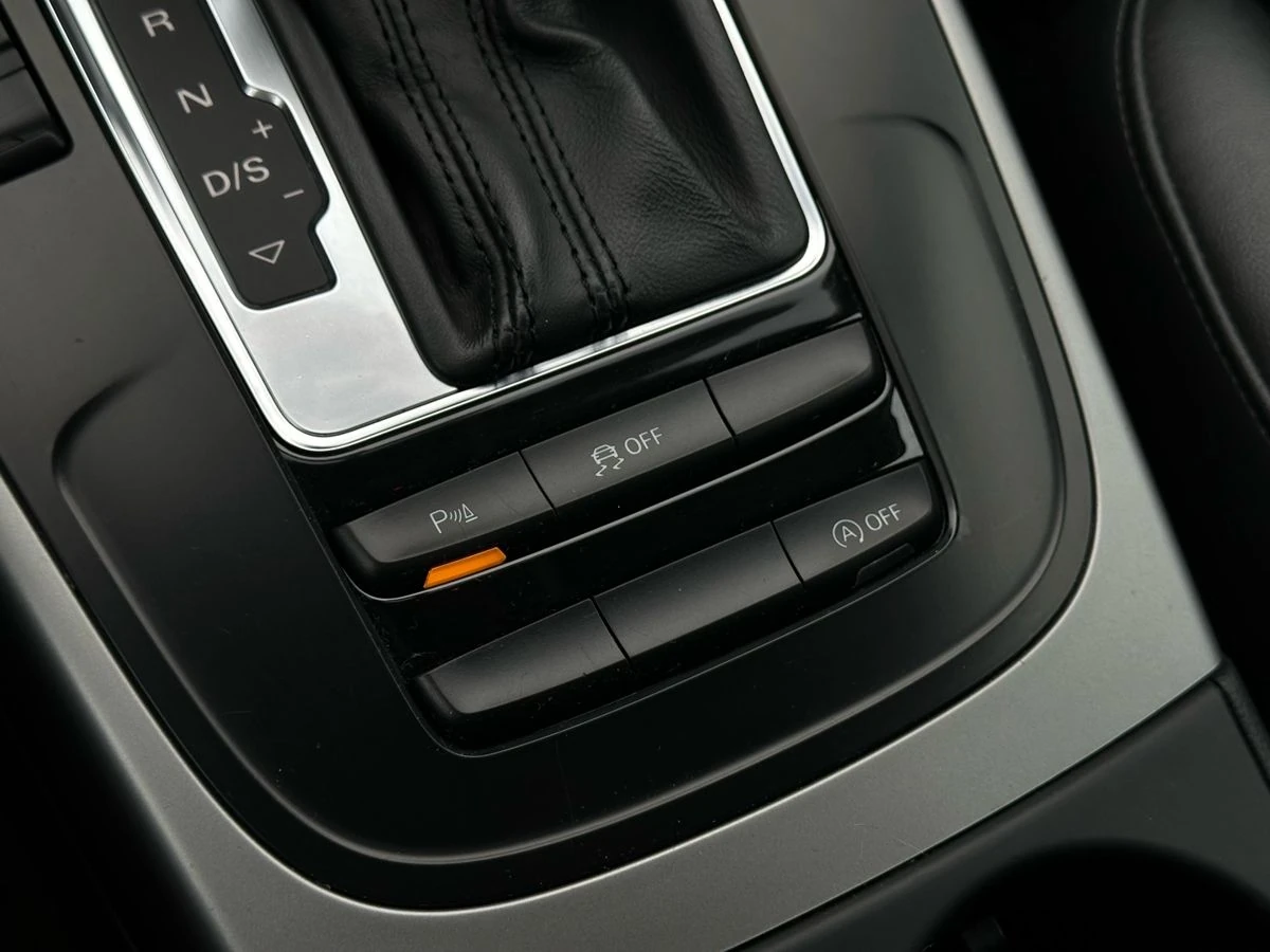 Audi A4, 2012г, передний привод, вариатор