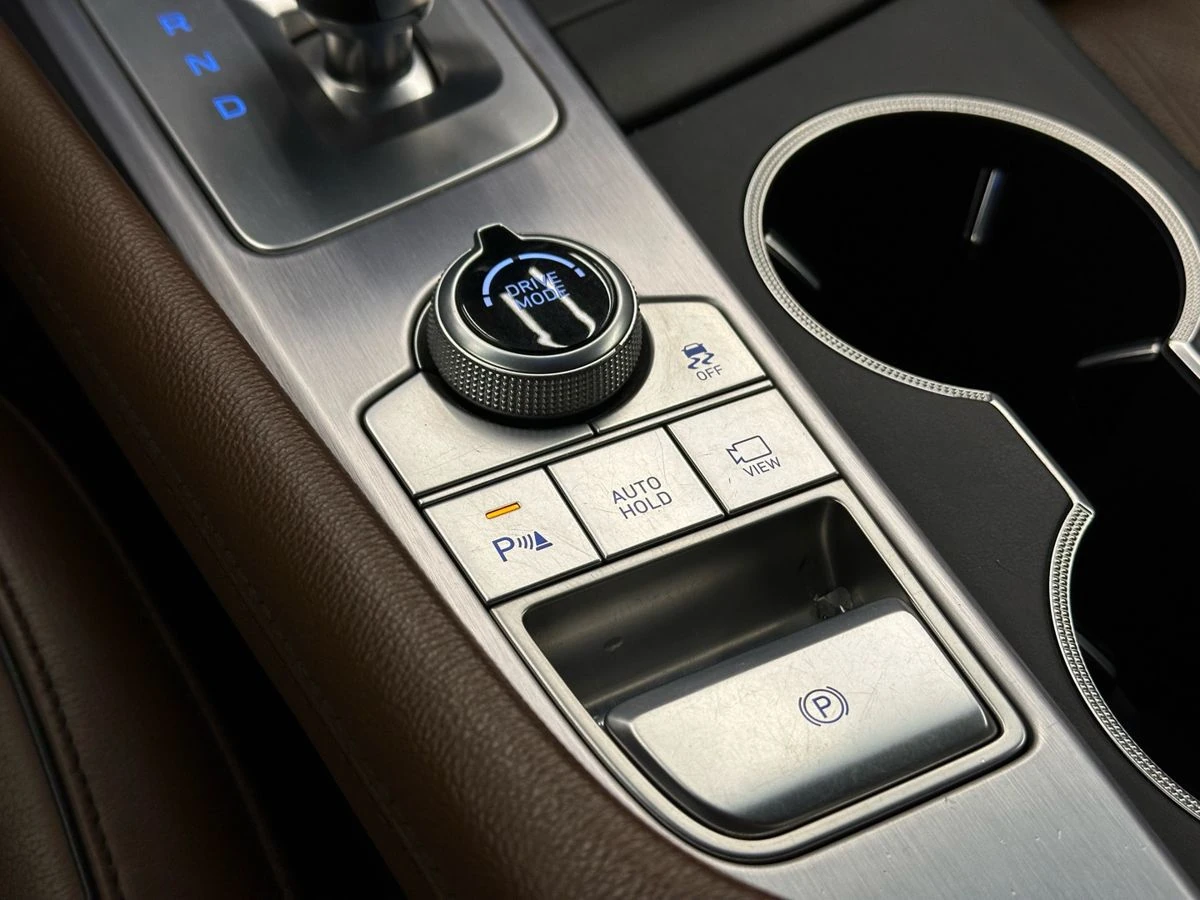 Genesis G70, 2019г, полный привод, автомат