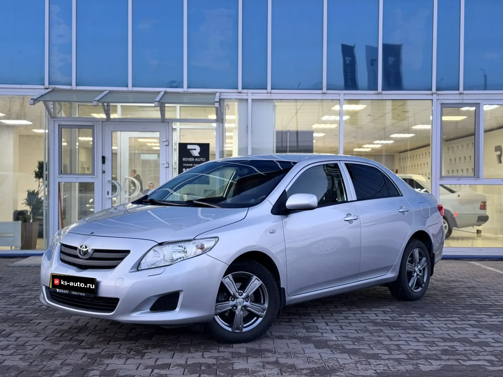 Toyota Corolla, 2010г., передний привод, автомат
