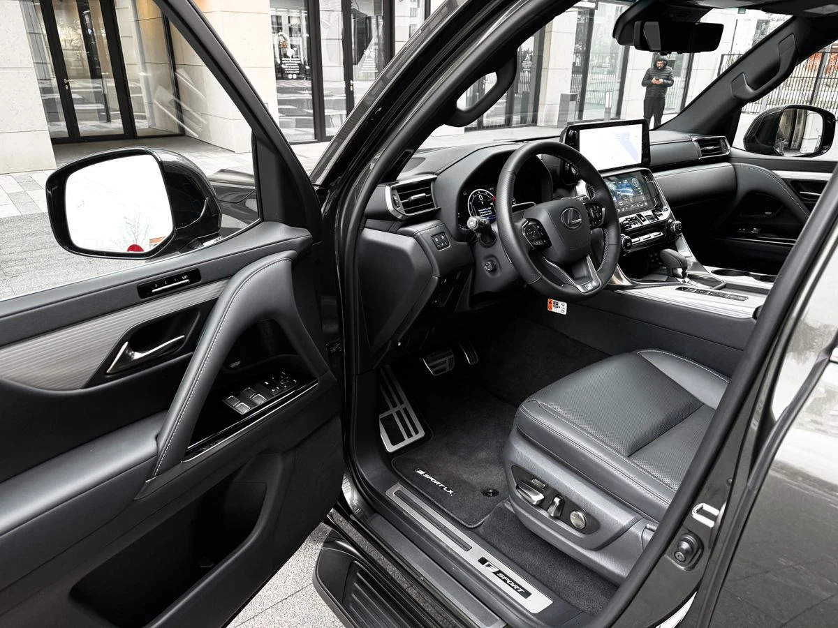 Lexus LX, 2025г, полный привод, автомат