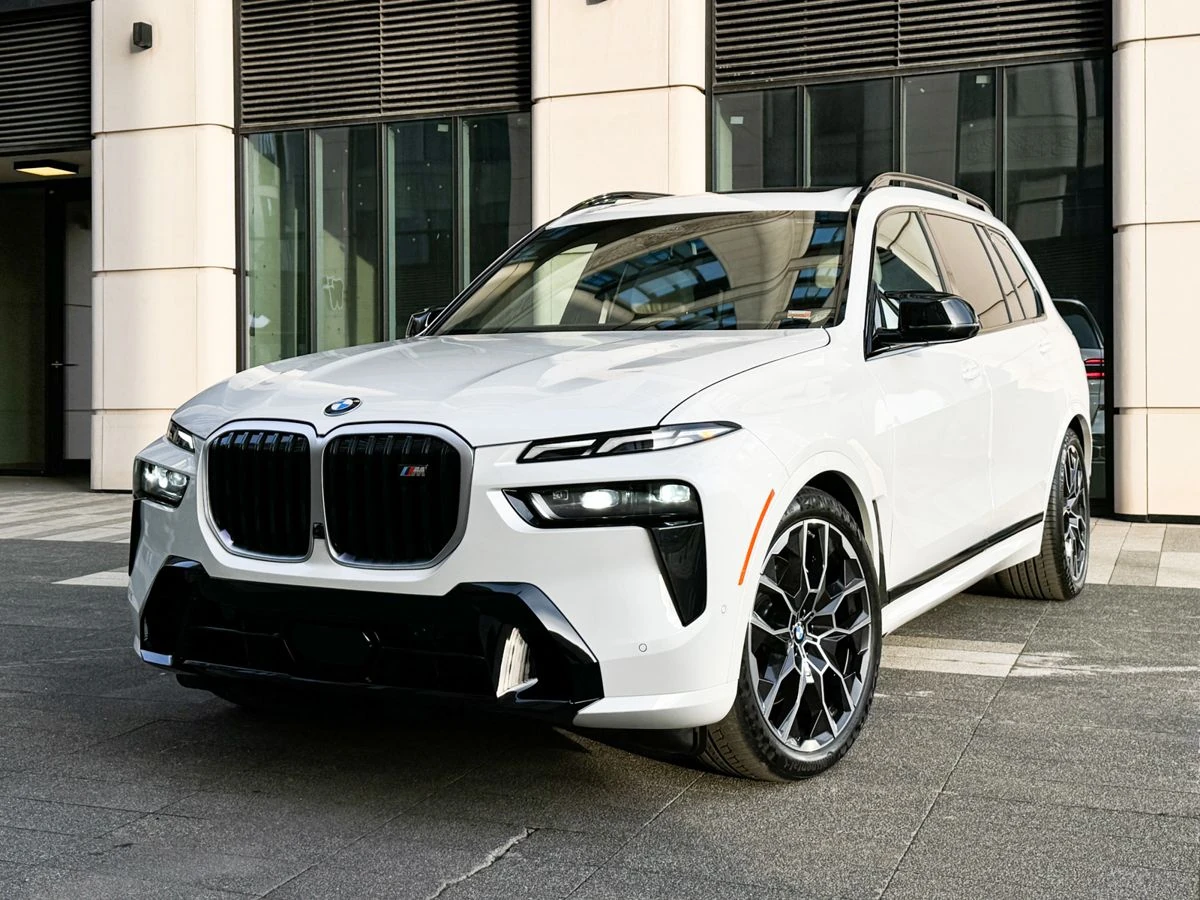 BMW X7, 2025г., полный привод, автомат