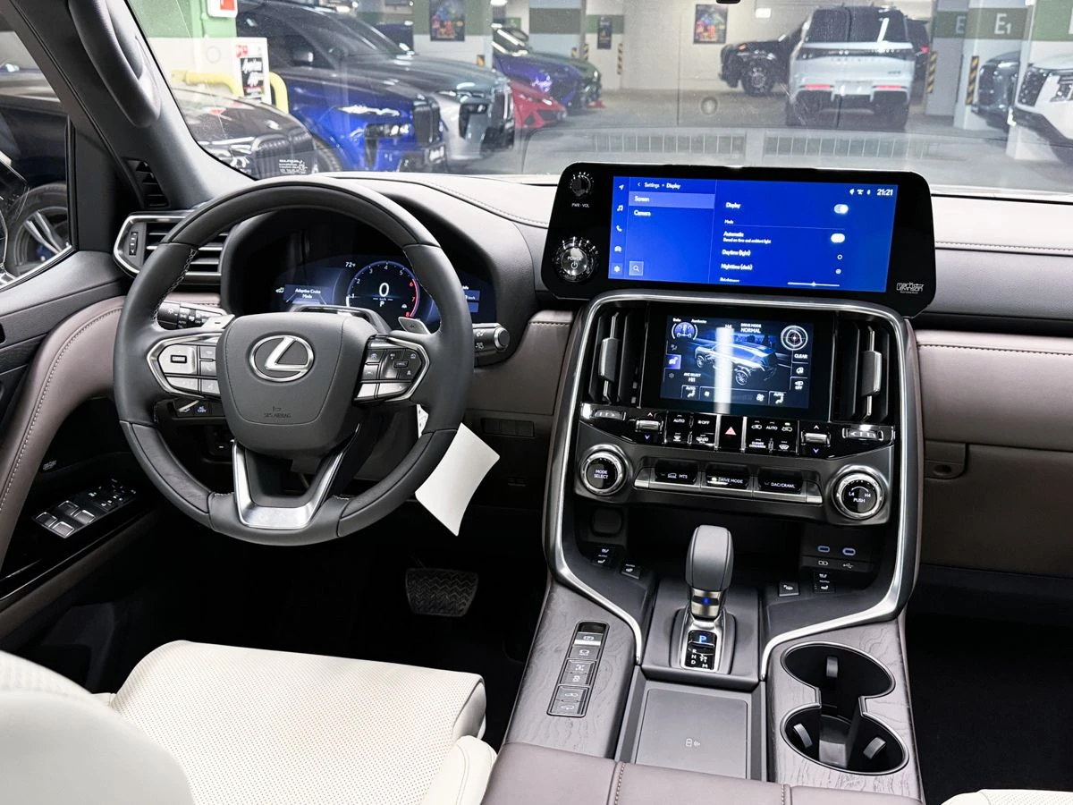 Lexus LX, 2025г, полный привод, автомат